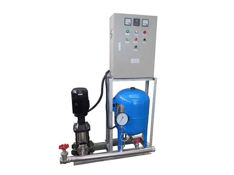 Sistema de alta presión de agua (para proporcionar agua a alta presión para que el anfitrión limpie el molde)